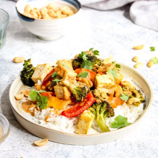 Peanut Sauce Tofu & Veggies