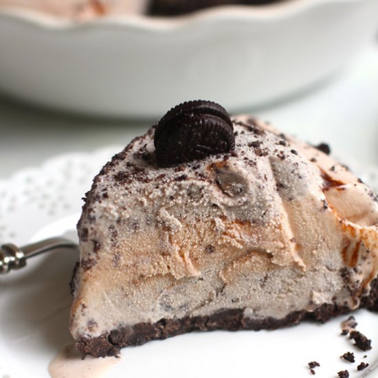 Easy Oreo Ice Cream Pie