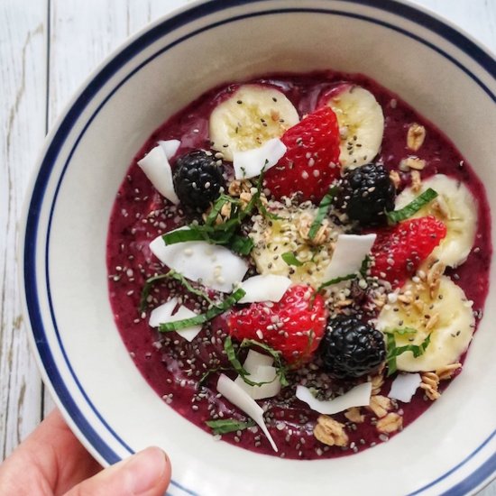 Lime Leaf Smoothie Bowl