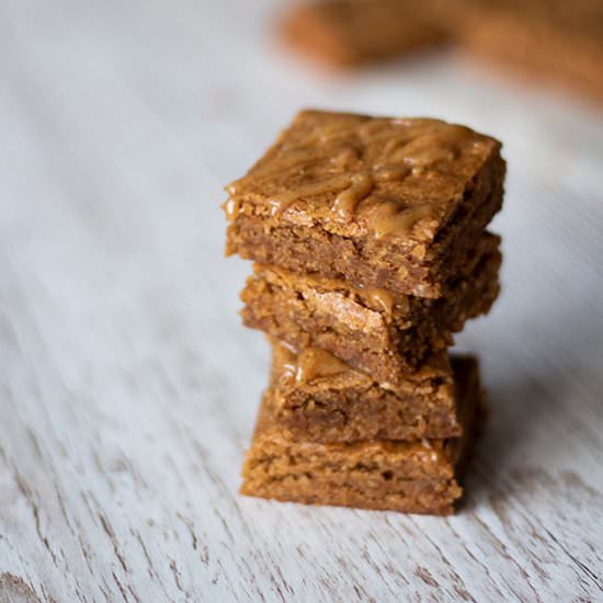 Peanut Caramel Blondies