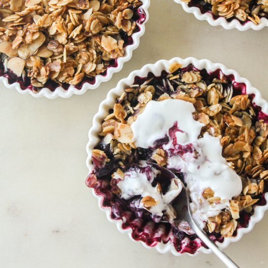 Healthy Blueberry Crisp