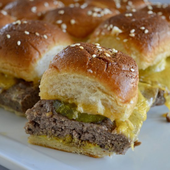 Easy Baked Cheeseburger Sliders