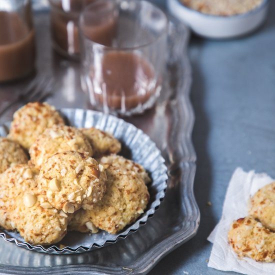 Crunchy Peanut Cookies