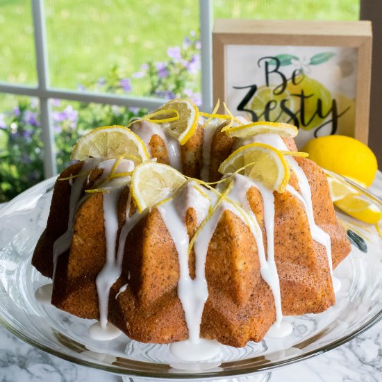 Zesty Lemon Poppyseed Bundt Cake