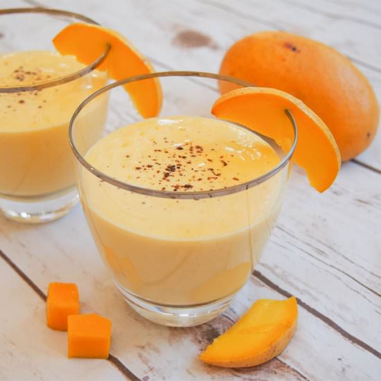 Mango lassi