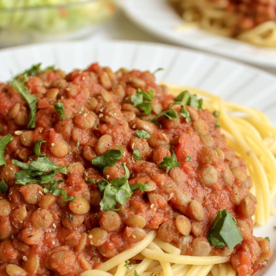 Easy vegan lentil pasta