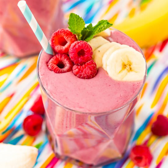 Raspberry Banana Smoothie