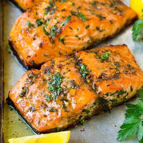 Baked Salmon with Garlic Butter