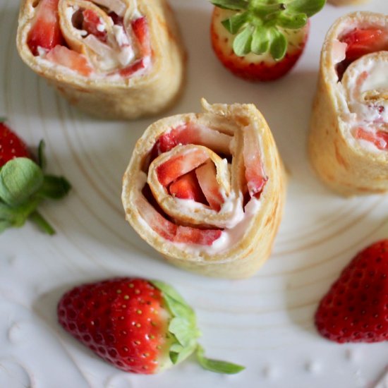 Strawberry pinwheel pancakes