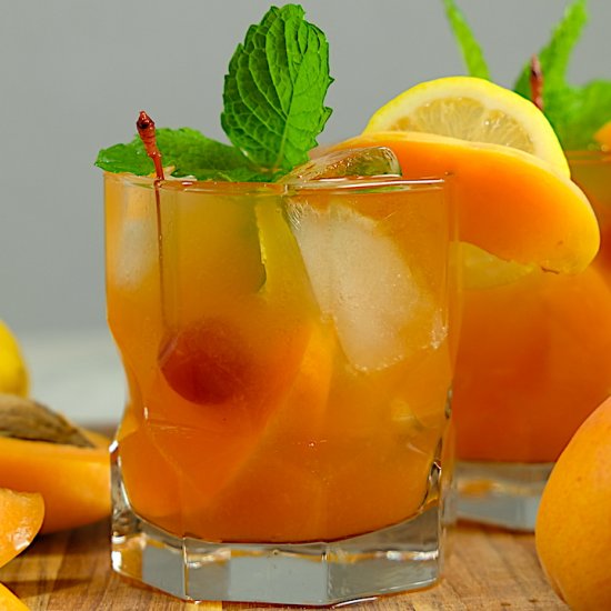 Apricot Bourbon Smash