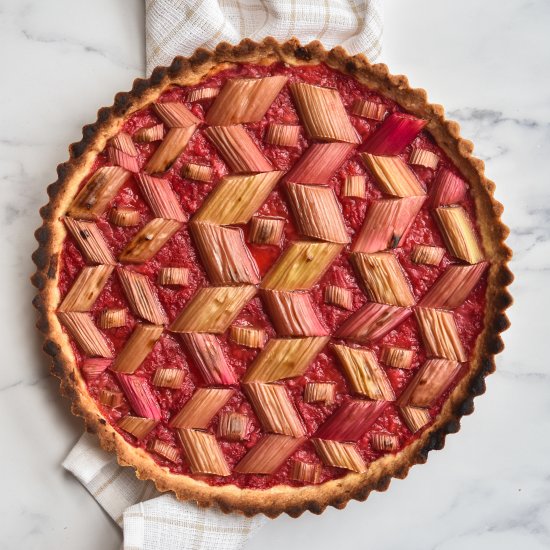 Vegan Strawberry Rhubarb Tart