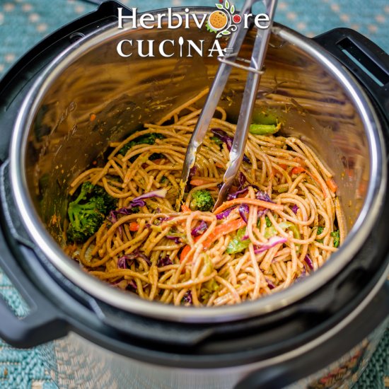 One Pot Vegan Thai Curry Noodles