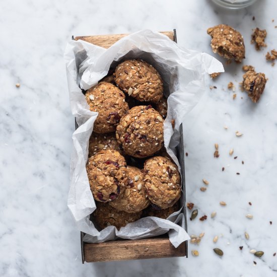 Tahini breakfast cookies