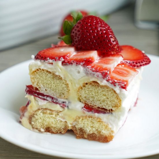 Strawberry Tiramisu