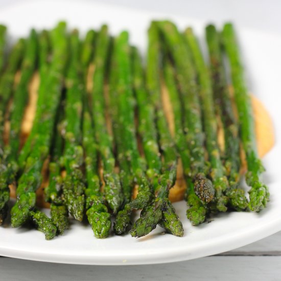 Asparagus with Harissa Cashew Sauce