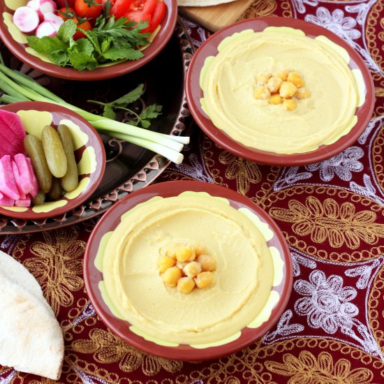 Hummus Bi-Zeit Az-Zeitoun