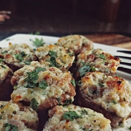 Creamy Prosciutto Stuffed Mushrooms