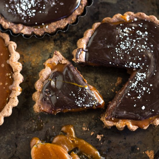 Salted Caramel Chocolate Tart