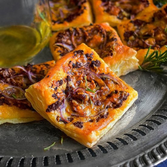 Chicken-Onion-Fig Puff Pastry Tart