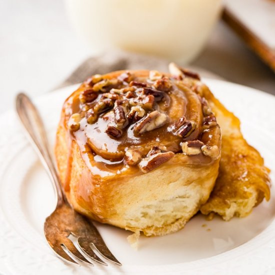 STICKY BUNS WITH PECANS RECIPE