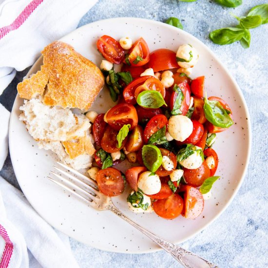 Caprese Cherry Tomato Salad