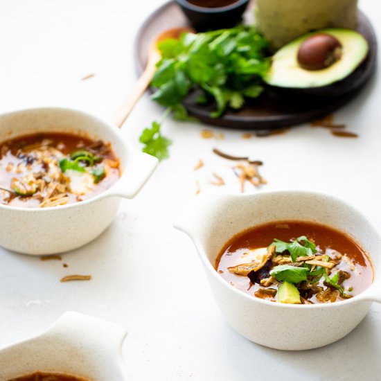 Vegan tortilla soup