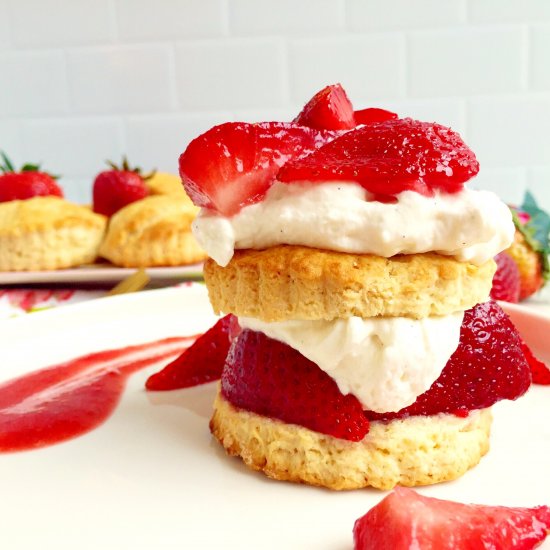 Easy Strawberry Shortcake