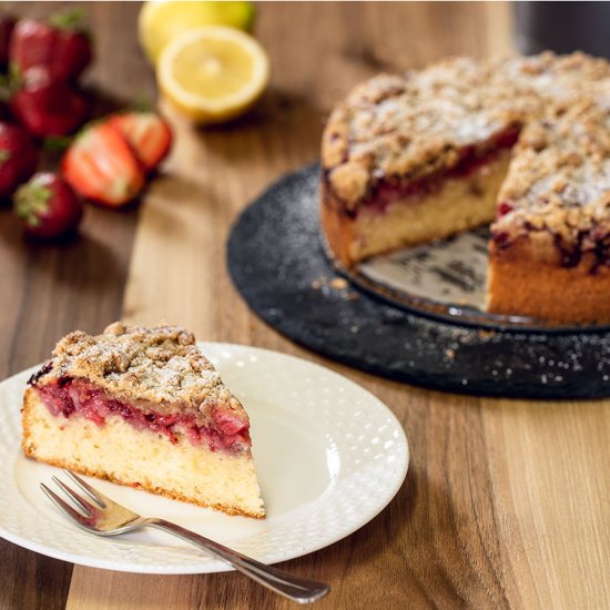 Strawberry Streusel Cake