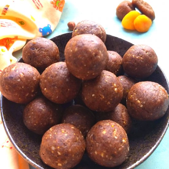 Sugarless Ragi Ladoos