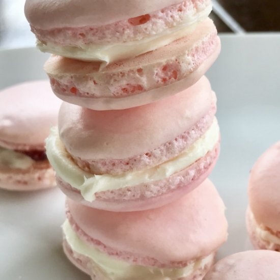 Macarons w/ White Chocolate Ganache