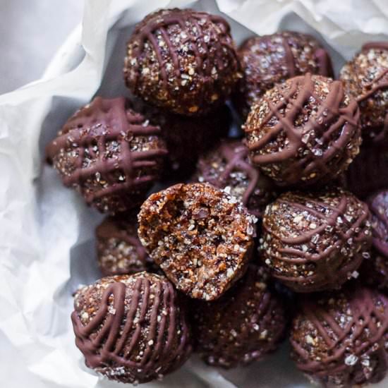 Chocolate Cherry Larabar Bites