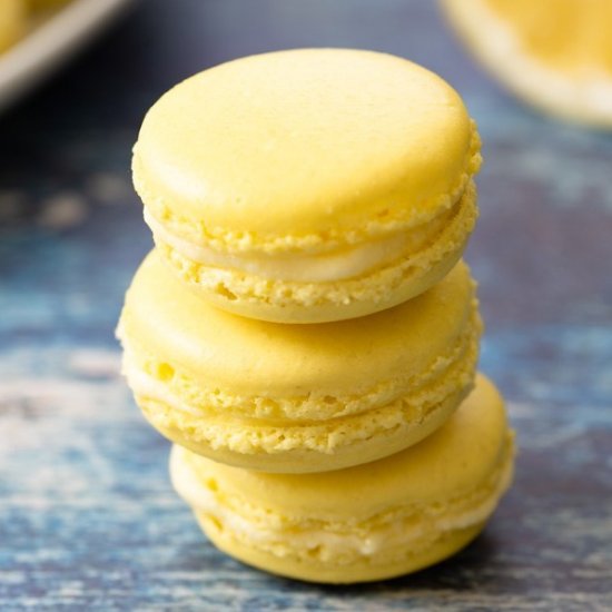 Macarons & Lemon Curd Buttercream