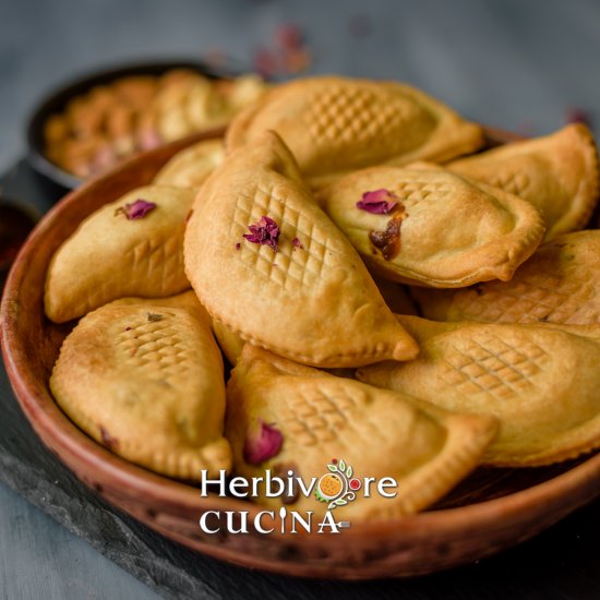 Air Fryer Gujiya (empanadas)