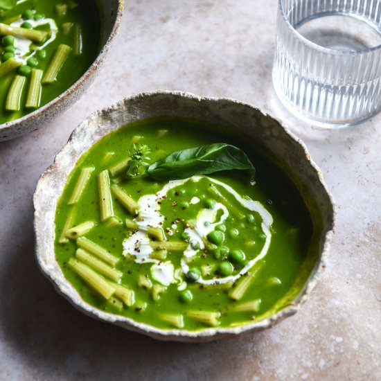 Pesto Pasta Soup