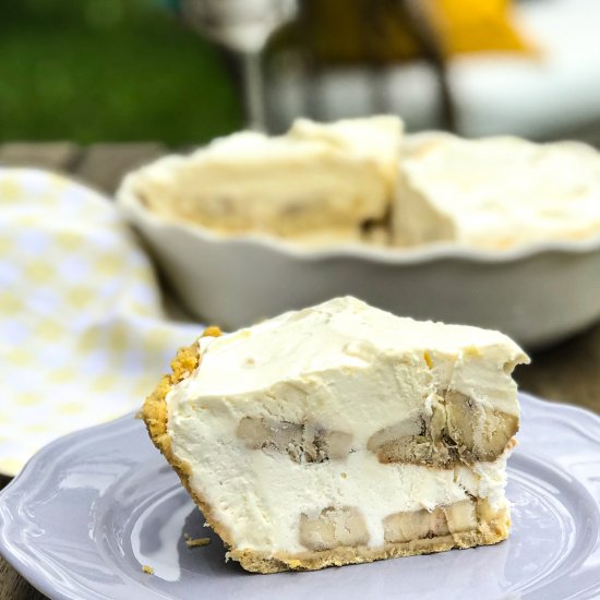 Indulgent Banana Pudding Pie