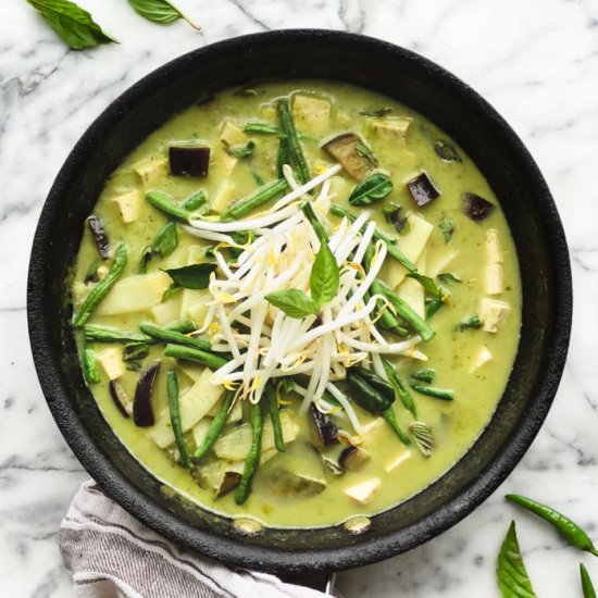 Thai Green Curry | Vegan