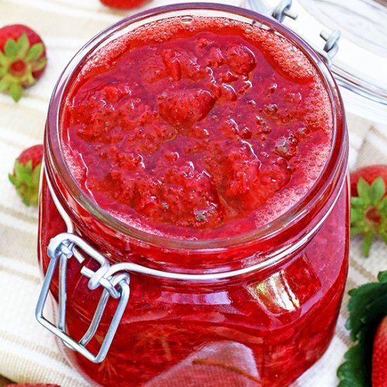 Easy Strawberry Topping Sauce Recip