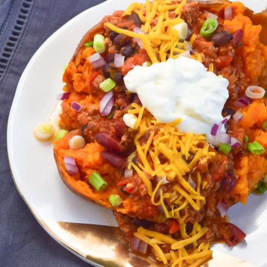 TURKEY CHILI STUFFED SWEET POTATO