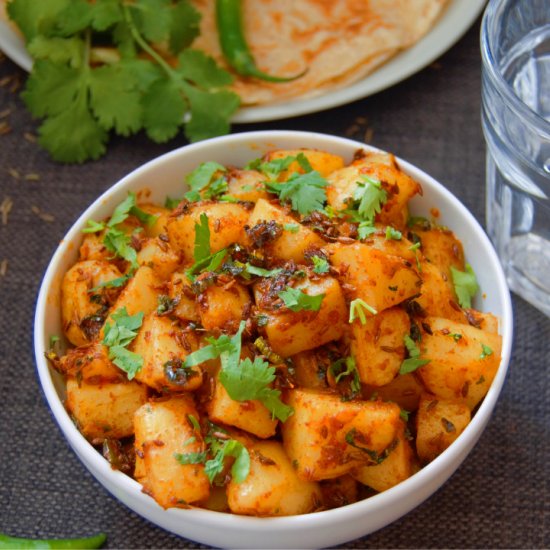 Jeera Aloo (Stir fried potatoes)