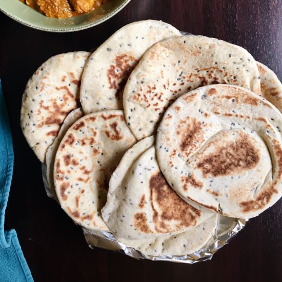 MOROCCAN PITA WITH NIGELLA SEEDS