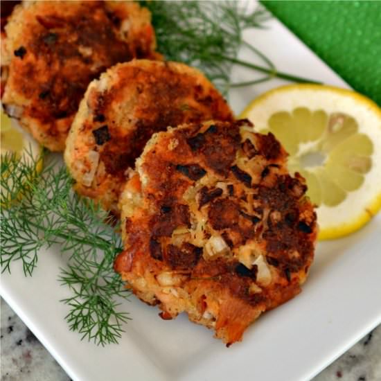 Smoked Salmon Patties with Dill May