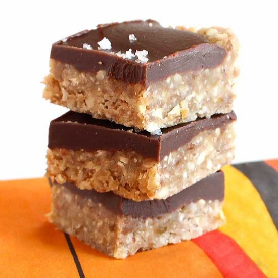 Dark Choc & Sea Salt Oatmeal Bars