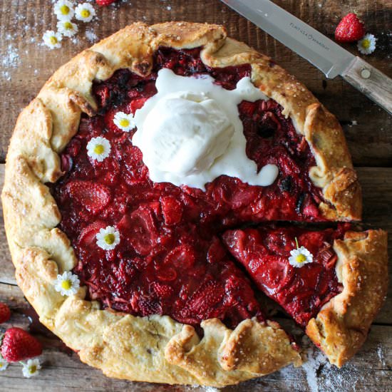 strawberry rhubarb galette