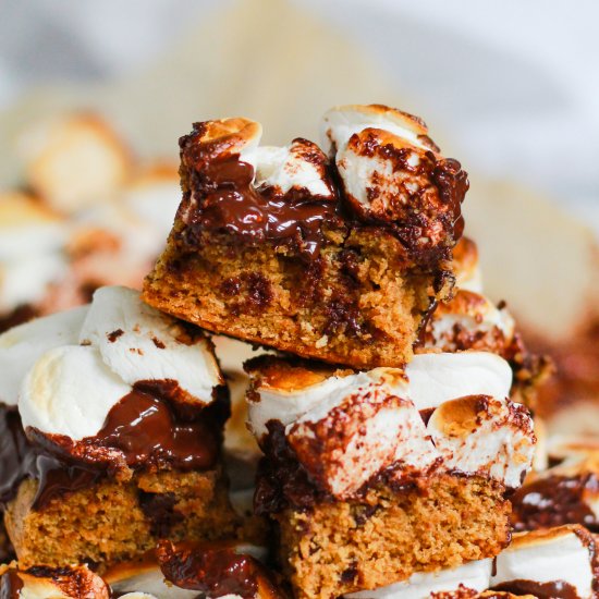 Vegan S’mores Cookie Bars