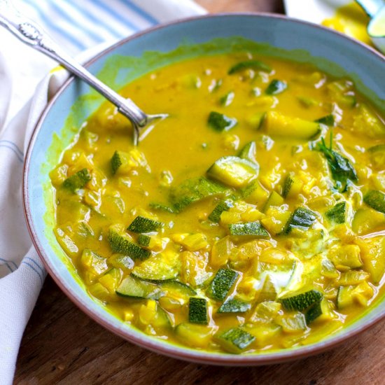 Turmeric Coconut Zucchini Soup