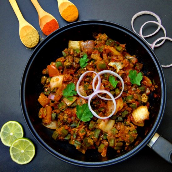 Okra side dish (Bhindi do Pyaza)