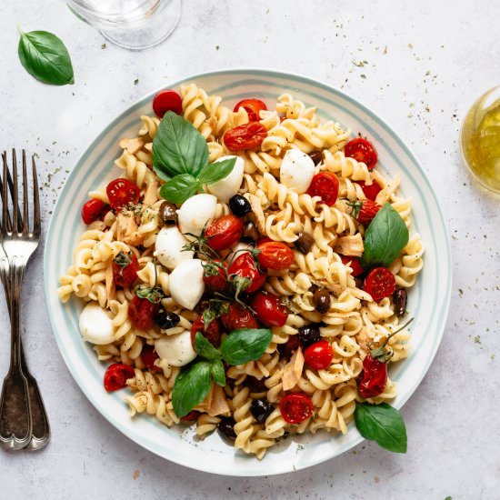 MEDITERRANEAN PASTA SALAD