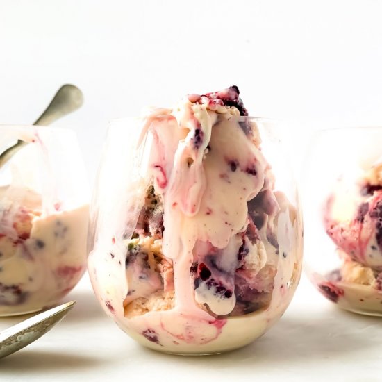 Lemon curd / blackberry ice cream