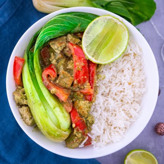 Green Coconut Thai Curry