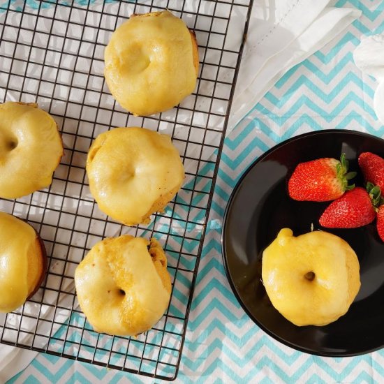 Baked Honey Donuts with Gouda